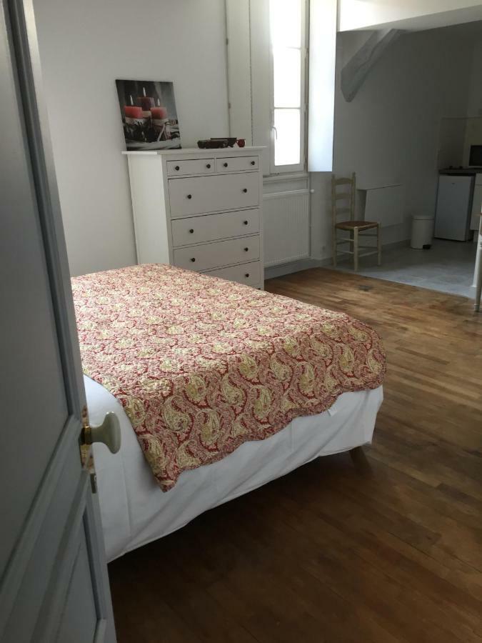 Le Relais De L'Endormie Hotel Nogent-sur-Seine Kültér fotó