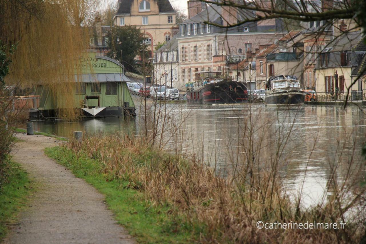 Le Relais De L'Endormie Hotel Nogent-sur-Seine Kültér fotó
